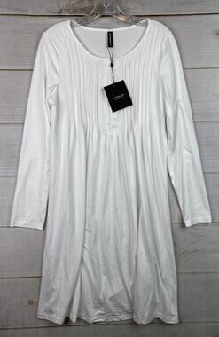 Just Fashion Now Dress Sz M White Long Sleeve Shift Pintuck Jersey Knit NWT